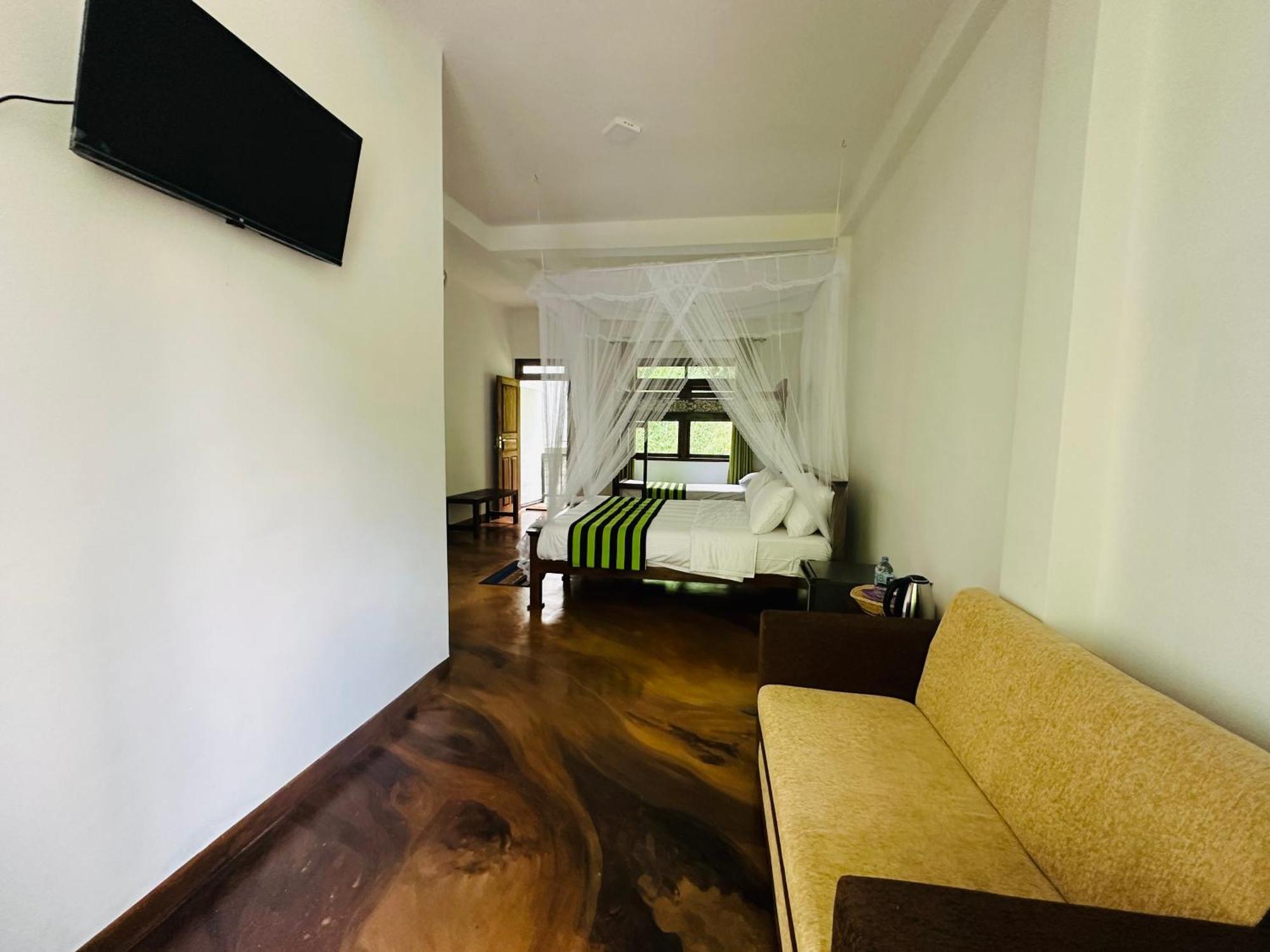 River Splendour Home Stay Ела Екстериор снимка