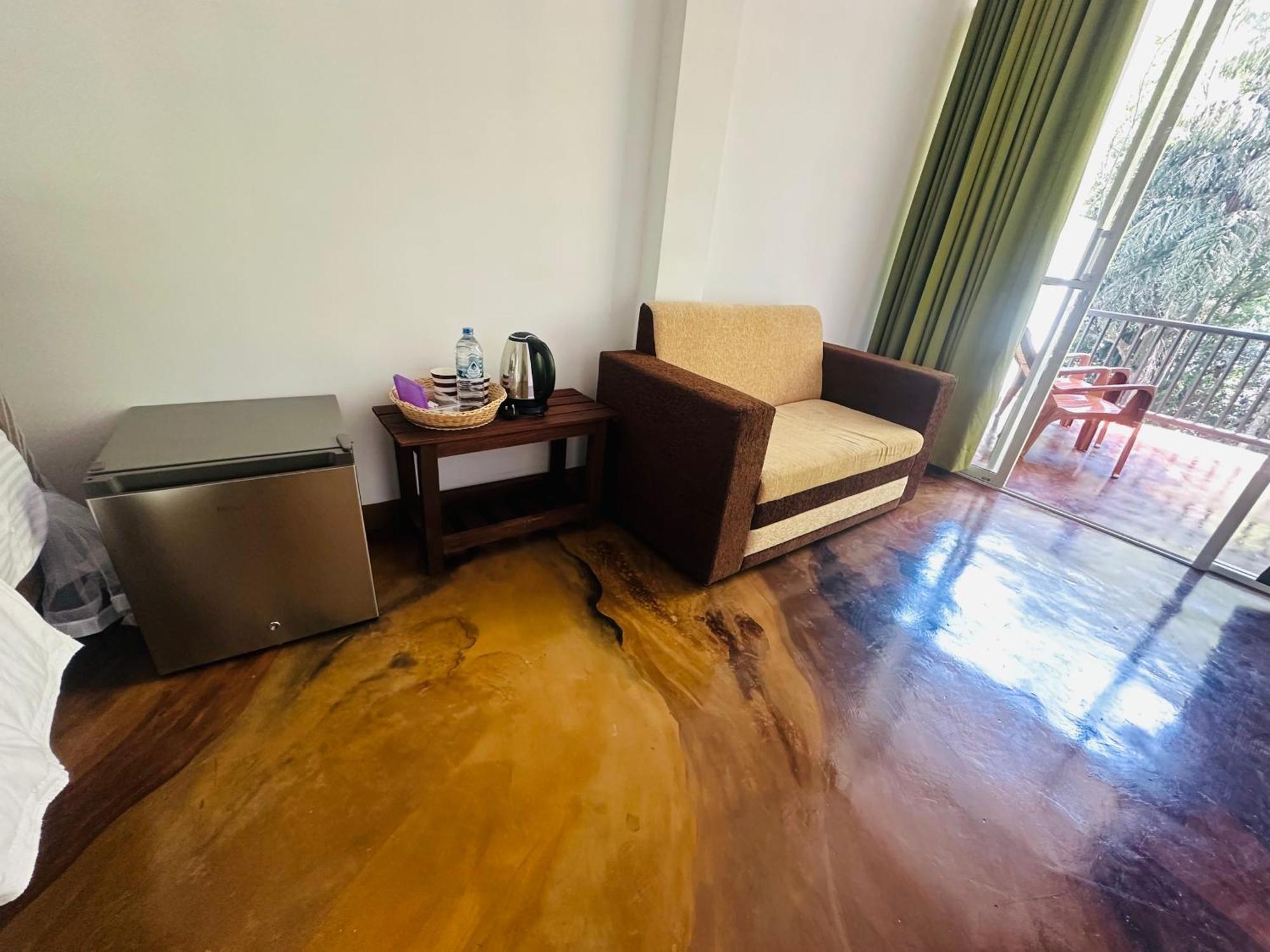 River Splendour Home Stay Ела Екстериор снимка