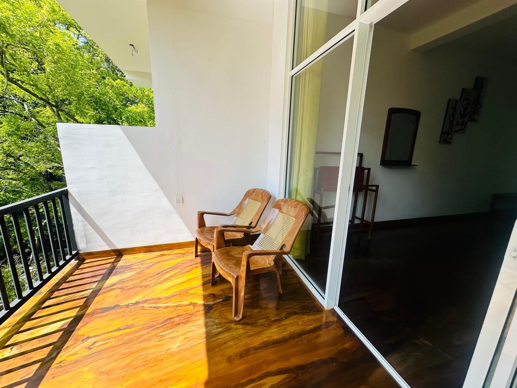 River Splendour Home Stay Ела Екстериор снимка