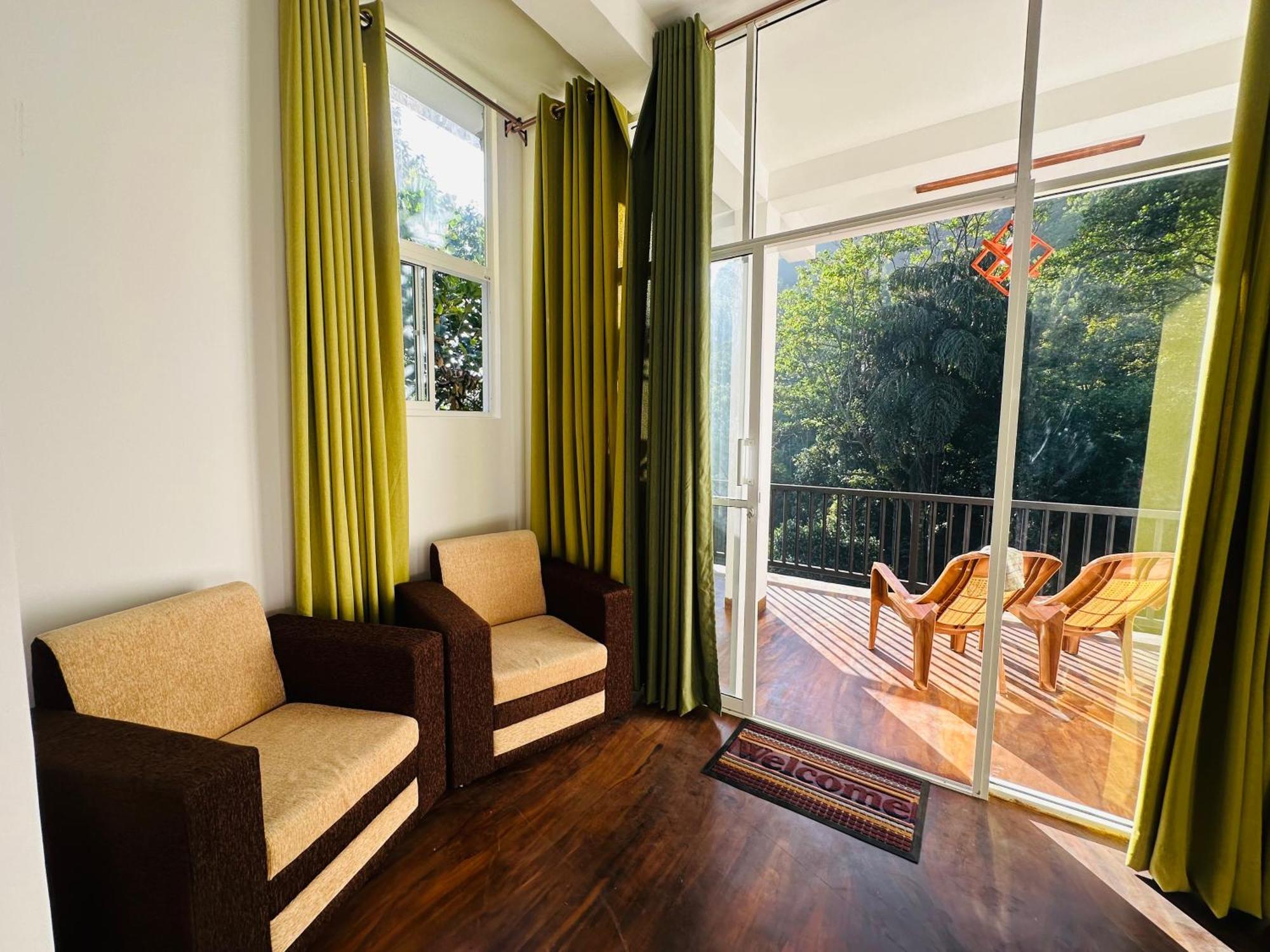 River Splendour Home Stay Ела Екстериор снимка