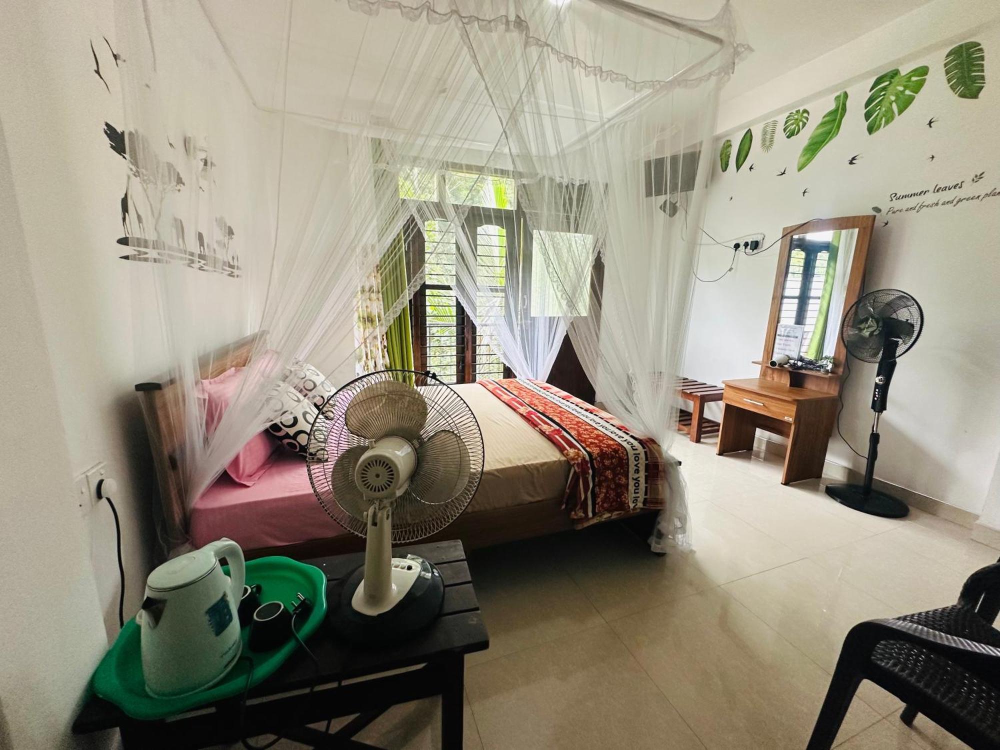 River Splendour Home Stay Ела Екстериор снимка
