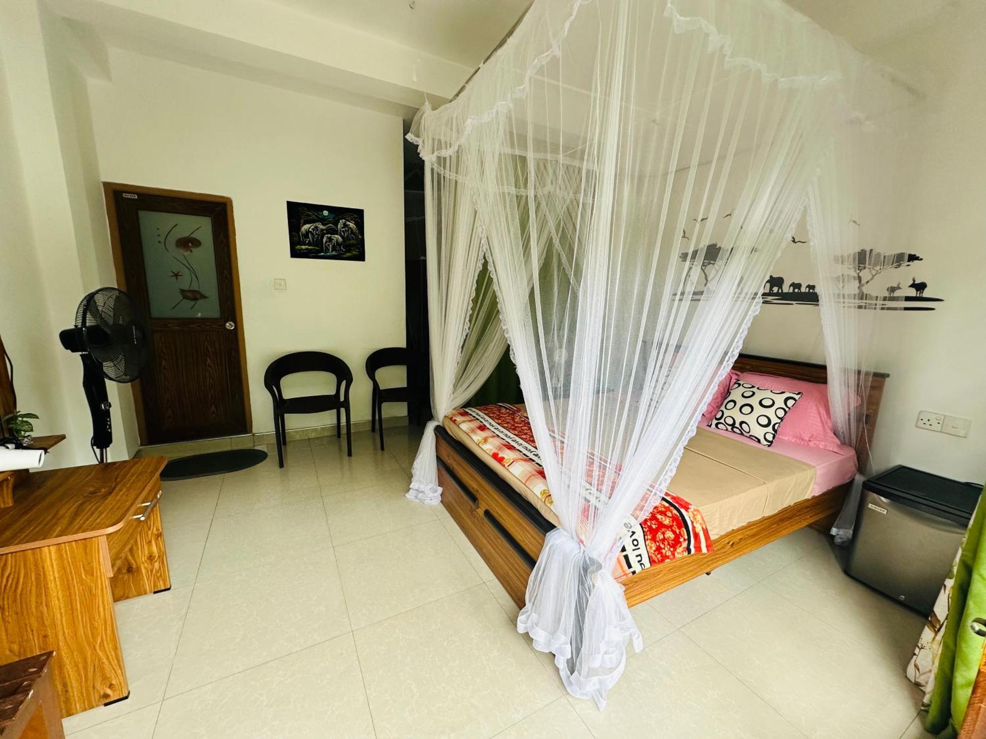 River Splendour Home Stay Ела Екстериор снимка